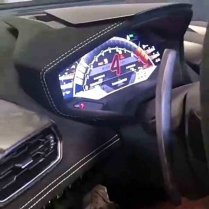VEJAM ESTA LANBORGHINI MONSTRO-ADAPTAÇAO