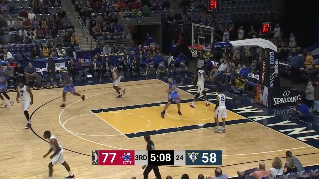 Stephan Hicks goes up to get it and finishes the oop
