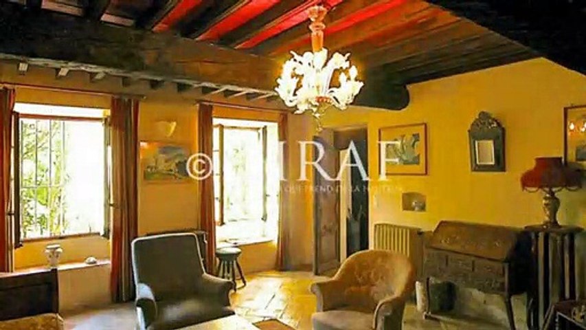 A vendre - Maison/villa - Tourrettes sur loup (06140) - 8 pièces - 200m²
