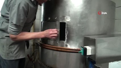 Kütahya'nın Yöresel Damak Tadı: 'Köpük Helvası'