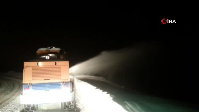 22 köy ile 67 mezra yolu kar yağışı nedeniyle ulaşıma kapandı