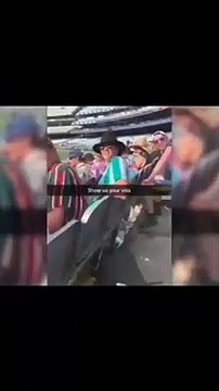 Spectators at Melbourne Ask Indians to 'Show their Visa' - Tv9