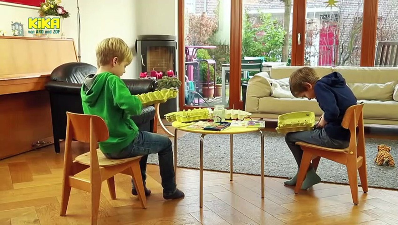 ENE MENE BU - 1520.  Weihnachtsbäume basteln | Mehr auf KiKA.de