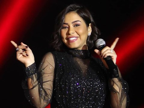 تصرف غريب لشيرين عبد الوهاب في حفلها الأخير يشعل الأجواء