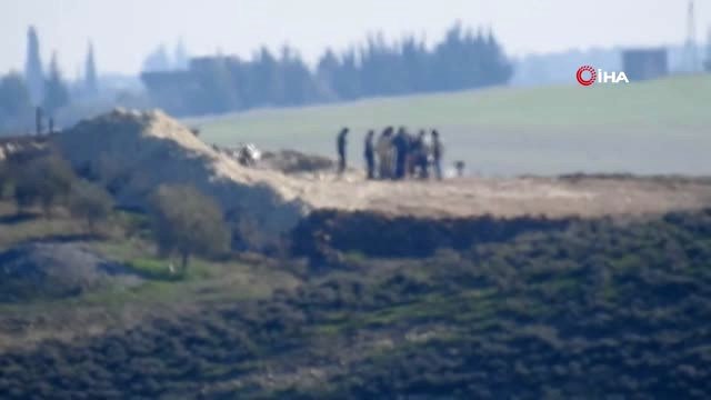 Ypg'li Teröristler Münbiç Sınırında Toplantı Yaptı- Sınırda Çekilen Görüntüler, Teröristlerin...