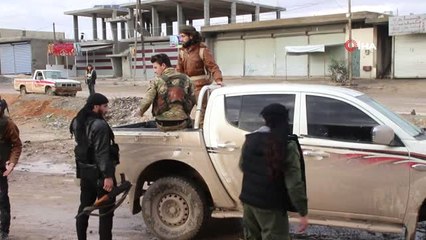 Öso Birlikleri'nin Münbiç'e Sevkiyatı Devam Ediyor