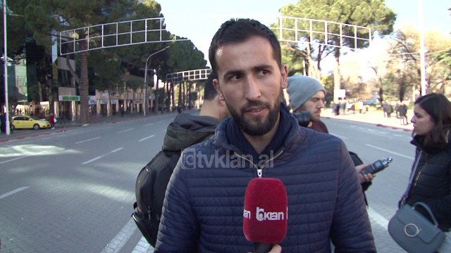 Emigrantet ne diten e dyte te protestes