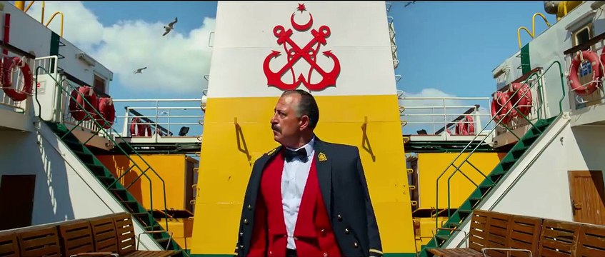 Karakomik Filmler 2 Arada - Kaçamak Fragman