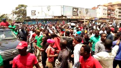 Le cortège vers Tanerie
