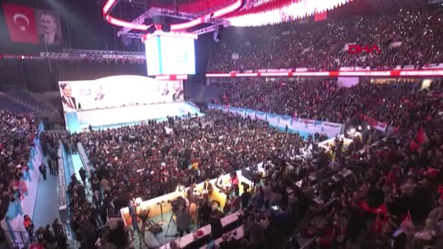 Cumhurbaşkanı Erdoğan, Binalı Yıldırım ile Salona Girdi