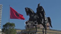 Ora News - Skënderbeu në Puglia, ekspozohen shpata dhe përkrenarja e heroit kombëtar