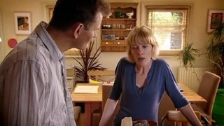 Outnumbered S01 E02