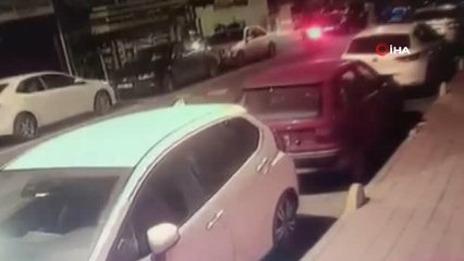 İstanbul'un Göbeğinde Motosiklet Hırsızlığı Kamerada