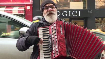 Başkentliler yıllardır O'nun müziklerini dinliyor (2)  - ANKARA