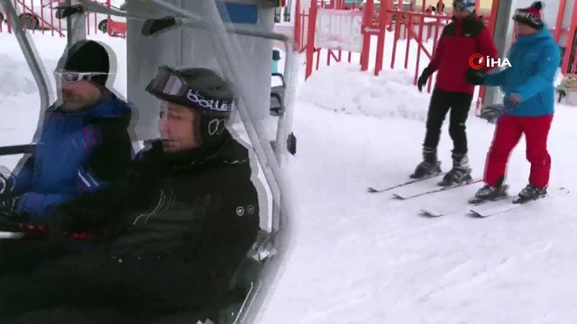 Kars Valisi Türker Öksüz: “Vatandaşlarımızdan özür dileriz. Şu an kayak merkezimizde her şey normale döndü”