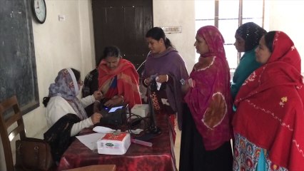 Violenta jornada electoral en Bangladesh