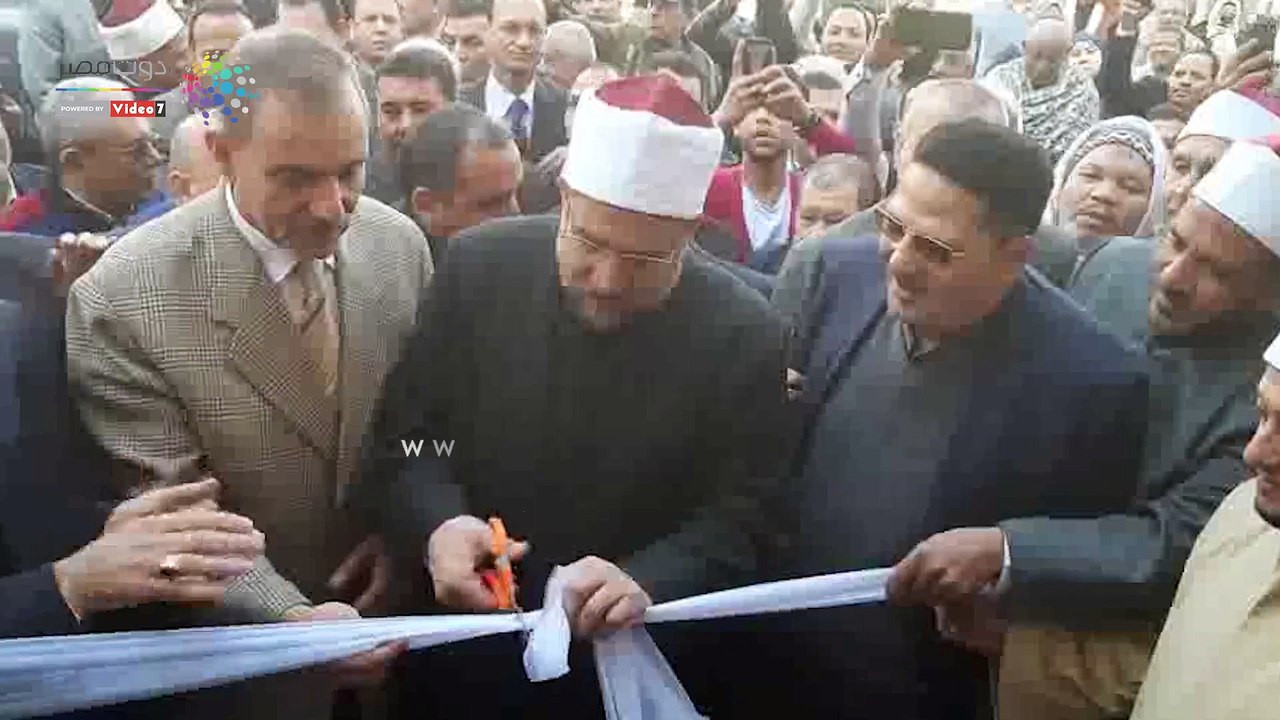وزير الأوقاف ومحافظ أسيوط يفتتحان مسجد بدر بعد...