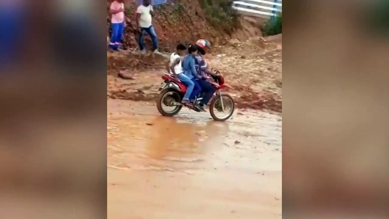 Les routes sont glissantes au Brésil !