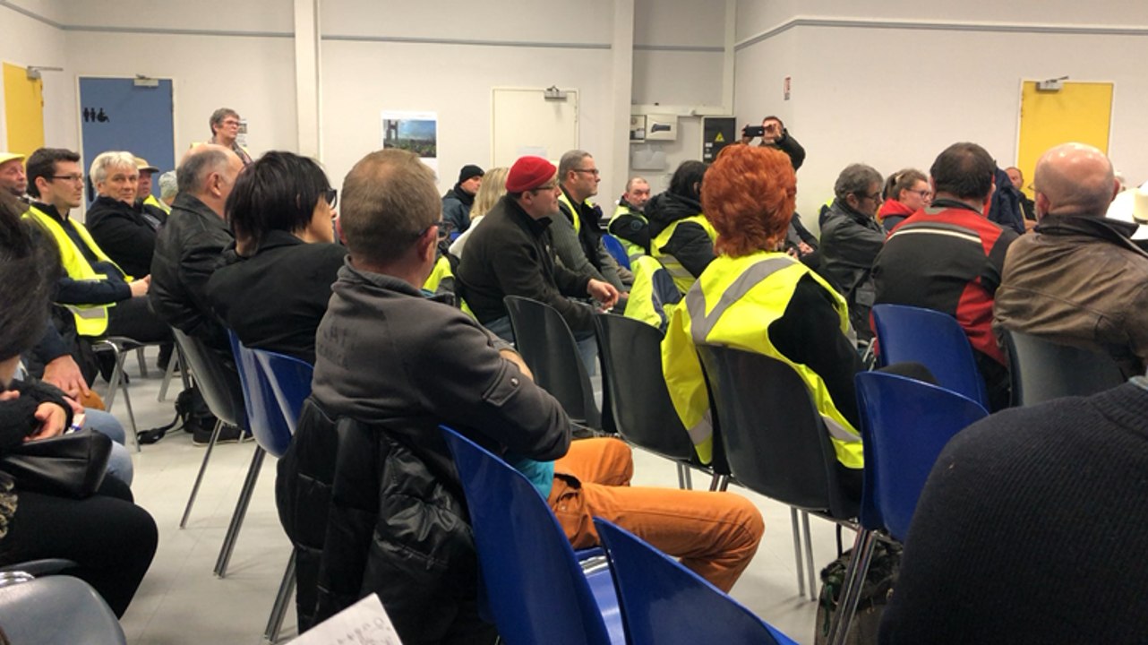 Reportage. Les Gilets jaunes débattent des suites