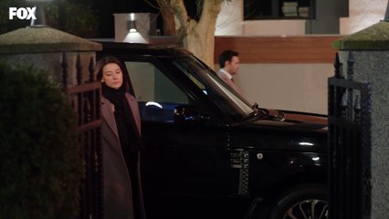 Kim bir aşk uğruna hayatından vazgeçebilir - Bizim Hikaye 53. Bölüm