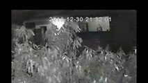 Câmera de monitoramento flagra ação de bandidos