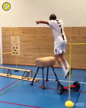 La préparation physique hallucinante du skieur Andri Ragettli