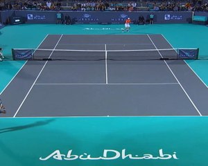 لقطة: تنس: بطولة مبادلة العالميّة: ديوكوفيتش يحسم مباراته أمام أندرسون بتسديدة مذهلة