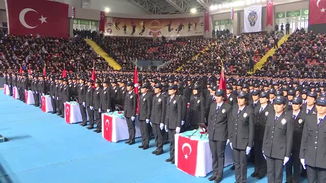 Pomem Mezuniyet Töreni - Vali Şahin