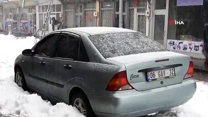 Ahlat’ta Tüm Köy Yolları Ulaşıma Kapandı