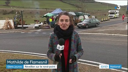 "Gilets jaunes" : réveillon sur un rond-point