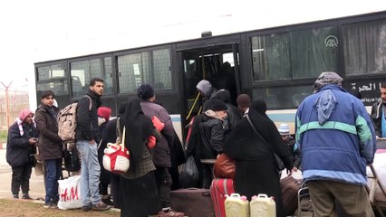 Bayram ziyaretine giden 3 bin Suriyeli ülkelerinde kaldı - KİLİS