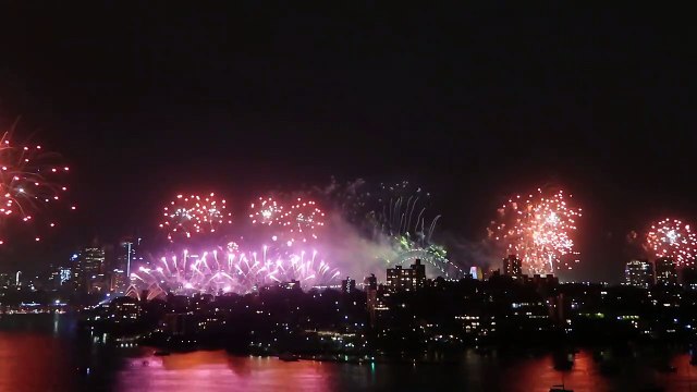 Feu d'artifice du nouvel an 2019 à Sydney en Australie !