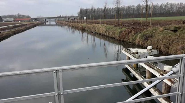 Leers Nord canal espierres sans les arbres 31.12.2018