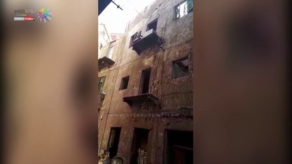 عقار كارثة على المواطنين بشارع تاج غرب الاسكندرية