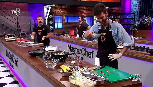 Şeflerden yarışmacılara büyük şok! Ne yapacaklarını şaşırdılar... 15. Bölüm MasterChef Türkiye