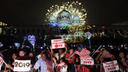 Special digital fireworks display steals the show in Putrajaya