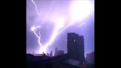 Cet orage est le plus impressionnant jamais vu