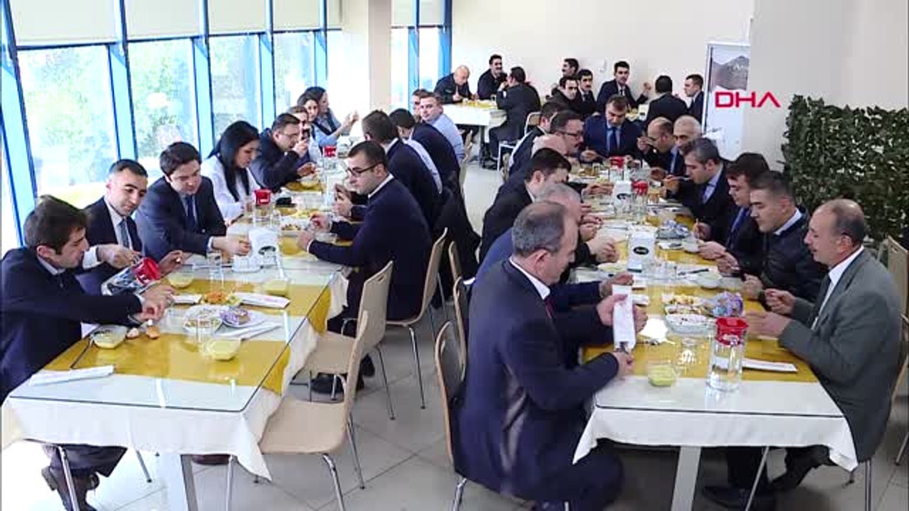 Ticaret Bakanı Ruhsar Pekcan, Ambarlı Gümrük Müdürlüğü'nü Ziyaret Etti