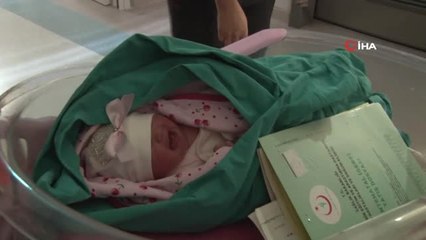 Adana'da 2019'un İlk Bebeği "Zeynep" Bebek Oldu