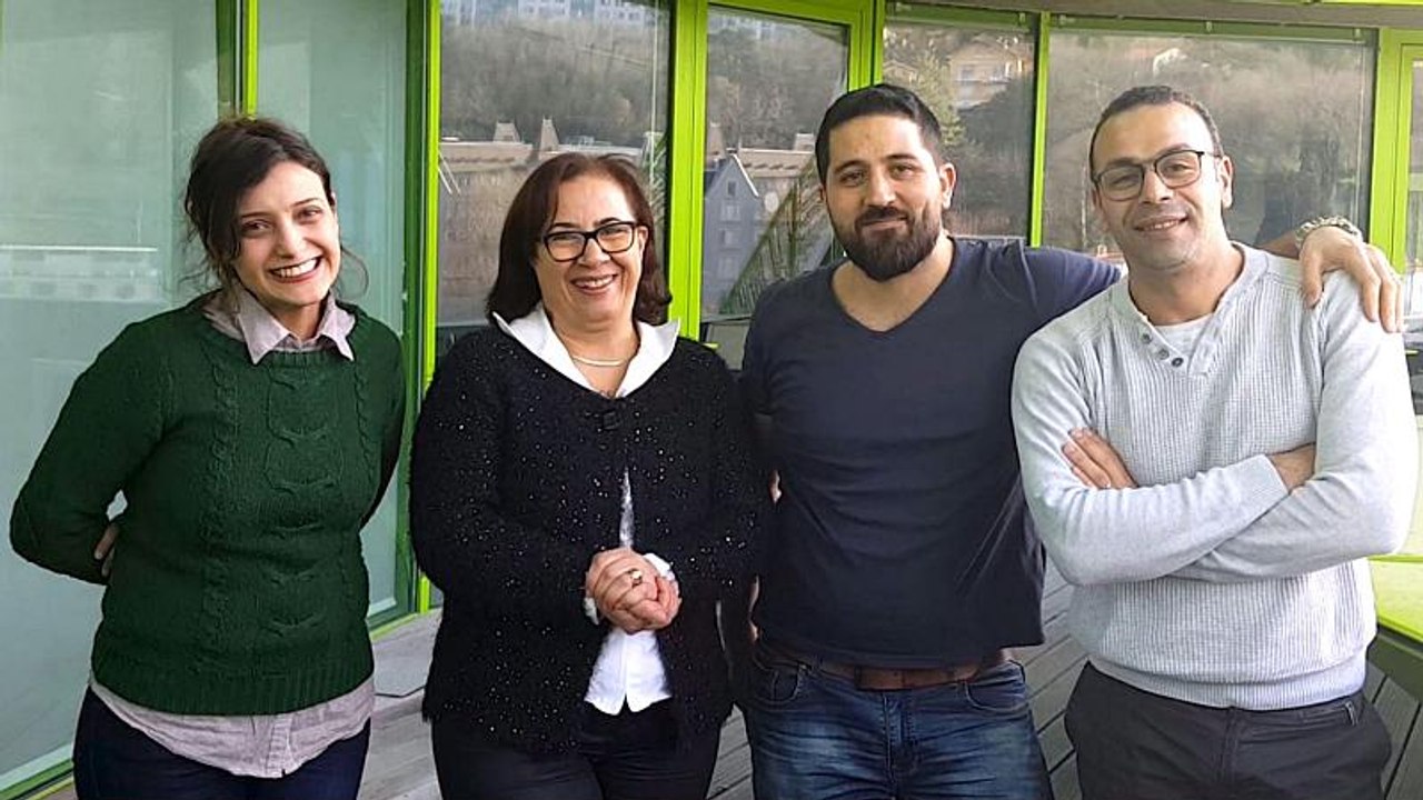 Video aus der Redaktion: Frohes neues Jahr von allen bei Euronews!