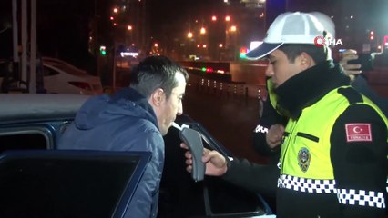 Yarım Saat Arayla İkinci Kez Alkollü Yakalanınca Rekor Ceza Yedi