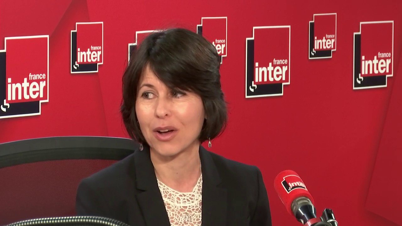 Cécile Alduy, sémiologue, spécialiste des discours politiques, sur les voeux d'Emmanuel Macron : "Il ne dit pas un mot de sa présidence mais insuffle des émotions censées la colorer"