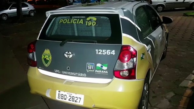 Com ciúmes homem agride mulher com faca e é detido