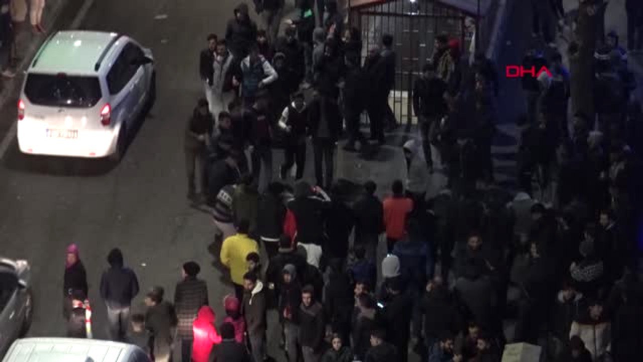 Diyarbakır'da Halaylı Yeni Yıl Kutlaması