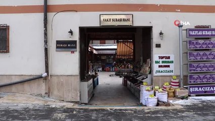 500 Yıllık Han, Aç Güvercinlere Ev Sahipliği Yapıyor