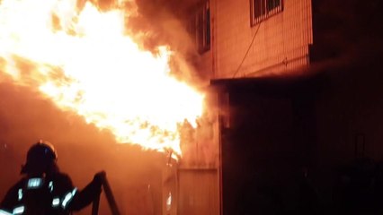 부산 토성동 주점 화재..."폭죽 불티 원인" / YTN