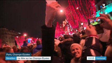 Réveillon : la fête sur les Champs-Élysées