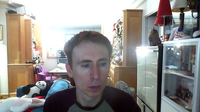 Wiwi égratigne les chanteurs sont tous les mêmes de Vincent Delerm & Benjamin Biolay