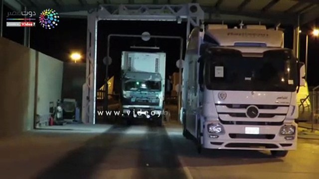 شاهد..الداخلية تحبط تهريب 500ألف قرص كبتاجون عبر ميناء نويبع