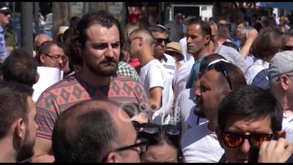 Ora News - Nga janari në dhjetor, protestat që mbajtën gjatë 2018 kundër qeverisë